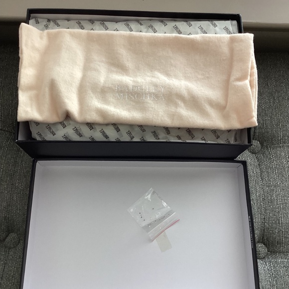 Badgley Mischka Collection Infinity II Sandal (Women), size 7M - Picture 13 of 13